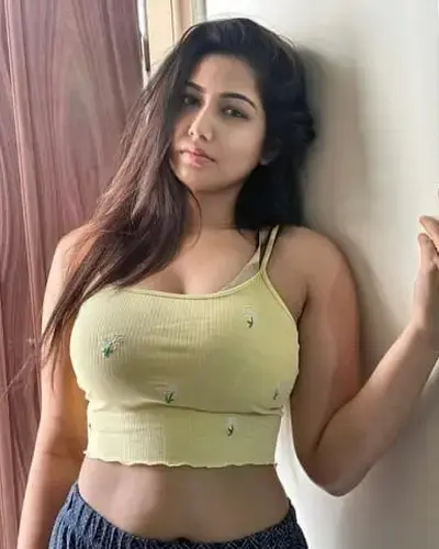Call Girl Service Mominpura